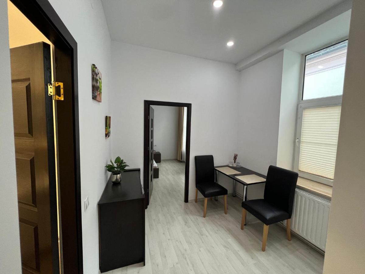 Apartament Apartament Teodora Sybin Zewnętrze zdjęcie