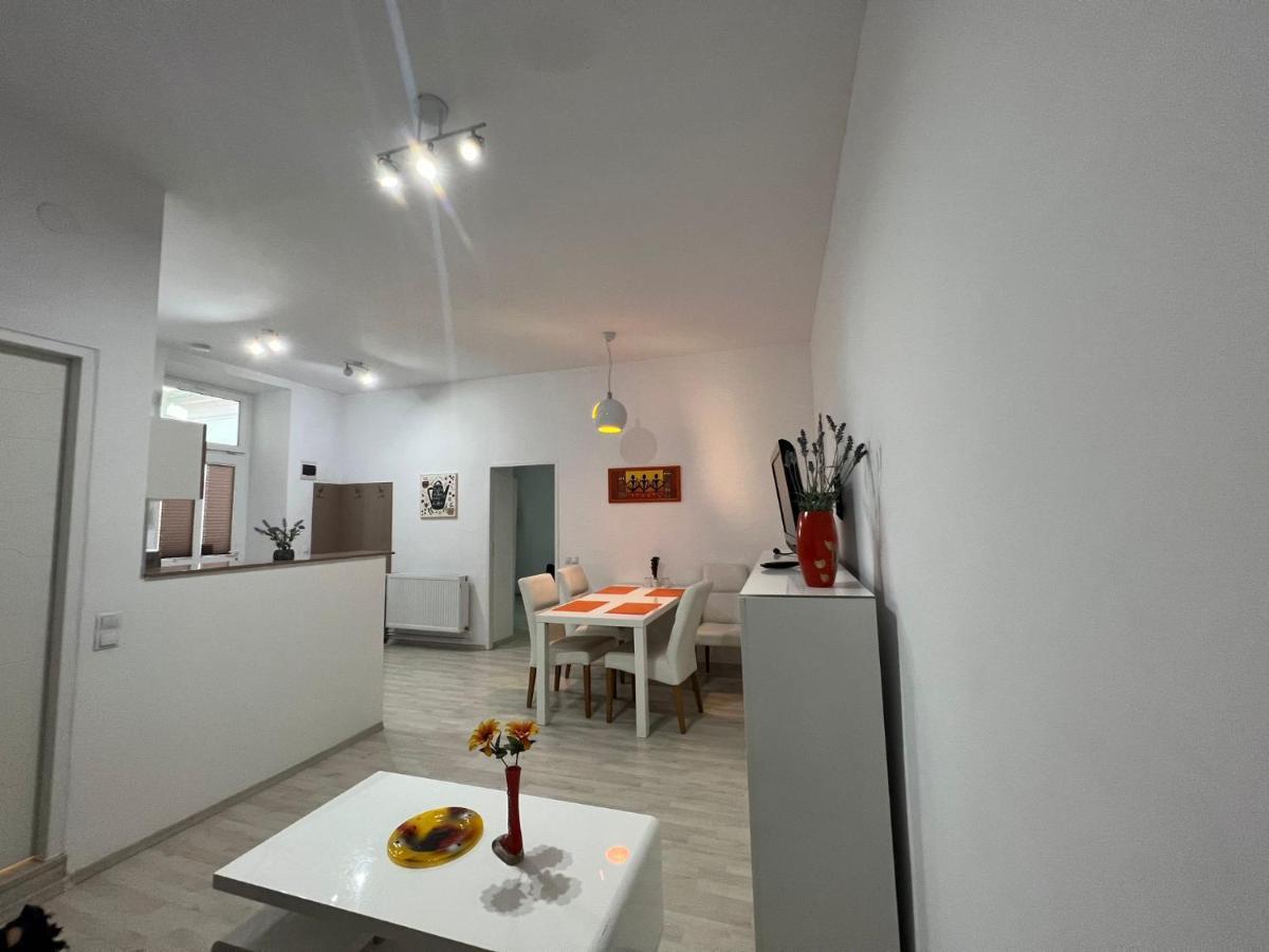 Apartament Apartament Teodora Sybin Zewnętrze zdjęcie