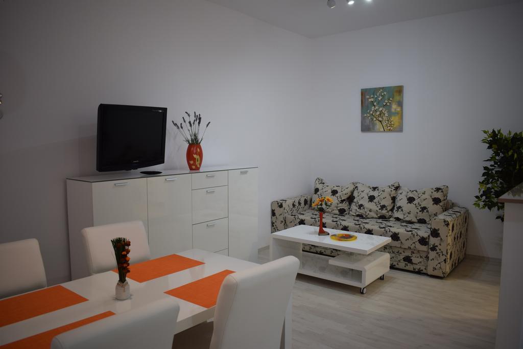 Apartament Apartament Teodora Sybin Zewnętrze zdjęcie